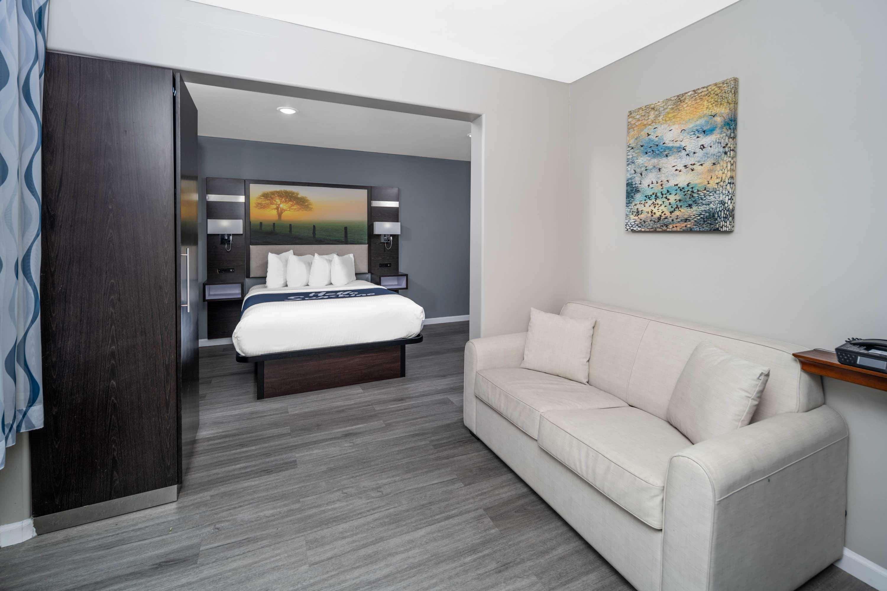 Days Inn By Wyndham Galt - Elk Grove South Buitenkant foto